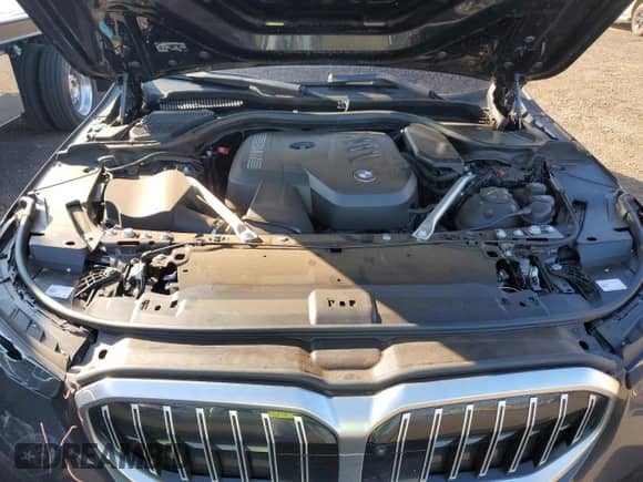 2024 BMW 5 Series 530i with VIN WBA43FJ06RCS33710, listed as a Copart auction lot 85936995 with 13,497 mi miles and Clean title. Bid and sale history available at DreamBid. Image 11.