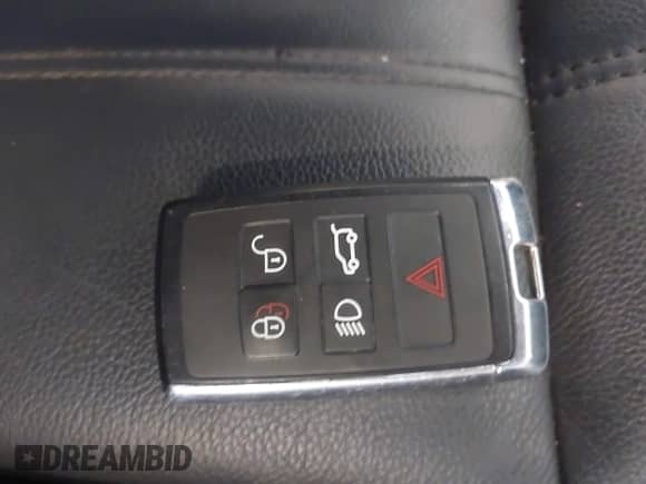 2020 Land Rover Range Rover Sport SE с VIN SALWG2SU1LA889481, выставлен на аукционе IAAI как лот 42678607 с пробегом 55 609 миль миль и . История ставок и продаж доступна на DreamBid. Изображение 11.