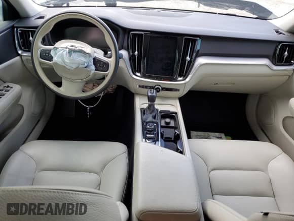 2020 Volvo S60 Momentum с VIN 7JRA22TK0LG033679, выставлен на аукционе Copart как лот 67357485 с пробегом 58 369 миль миль и Списание • Salvage title. История ставок и продаж доступна на DreamBid. Изображение 8.