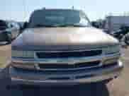 2003 Chevrolet Tahoe Z71 с VIN 1GNEK13Z23R316829, выставлен на аукционе IAAI как лот 42006025 с пробегом Не указан миль и . История ставок и продаж доступна на DreamBid. Изображение 11.
