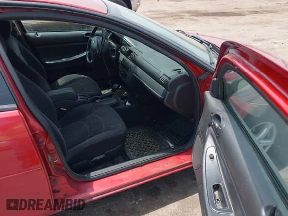 2006 Dodge Stratus SXT с VIN 1B3EL46X06N160563, выставлен на аукционе IAAI как лот 42513498 с пробегом 234 931 миль миль и . История ставок и продаж доступна на DreamBid. Изображение 5.