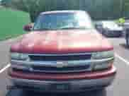 2003 Chevrolet Suburban LT z VIN 1GNEC16Z63J215591, wystawiony jako IAAI lot #42853057 z przebiegiem 292 607 mil mil oraz . Historia ofert i sprzedaży dostępna na DreamBid. Obrazek 6.