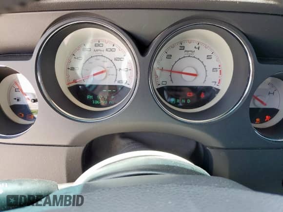 2014 Dodge Challenger R/T Plus with VIN 2C3CDYBT0EH122467, listed as a Copart auction lot 58392365 with 136,793 mi miles and Salvage title. Bid and sale history available at DreamBid. Image 9.