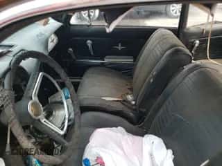 1964 Chevrolet Corvair z VIN 40927W213814, wystawiony jako Copart lot #48362181 z przebiegiem 51 537 mil mil oraz Nie do naprawy • Non repairable. Historia ofert i sprzedaży dostępna na DreamBid. Obrazek 5.