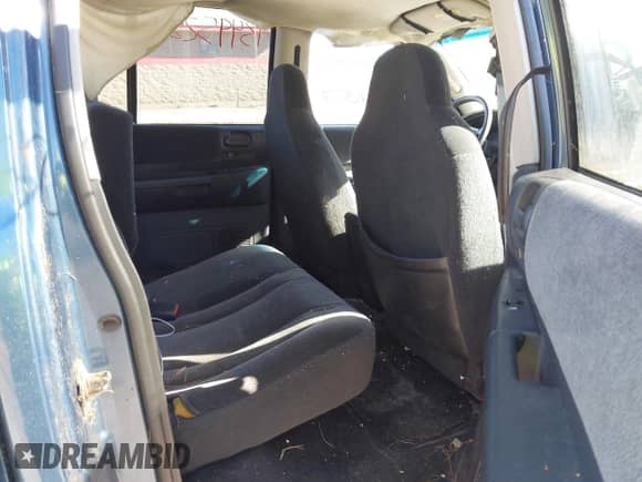 2004 Dodge Dakota SLT with VIN 1D7HG48N24S510369, listed as a IAAI auction lot 43495281 with 290,545 mi miles and . Bid and sale history available at DreamBid. Image 8.