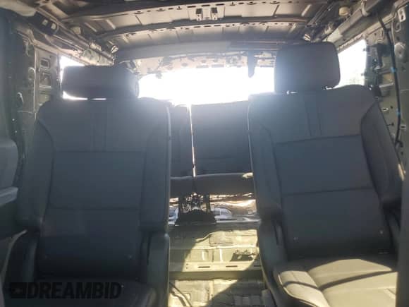 2025 Chevrolet Tahoe RST with VIN 1GNS6RRDXSR321115, listed as a Copart auction lot 81691325 with 3,915 mi miles and Salvage title. Bid and sale history available at DreamBid. Image 10.
