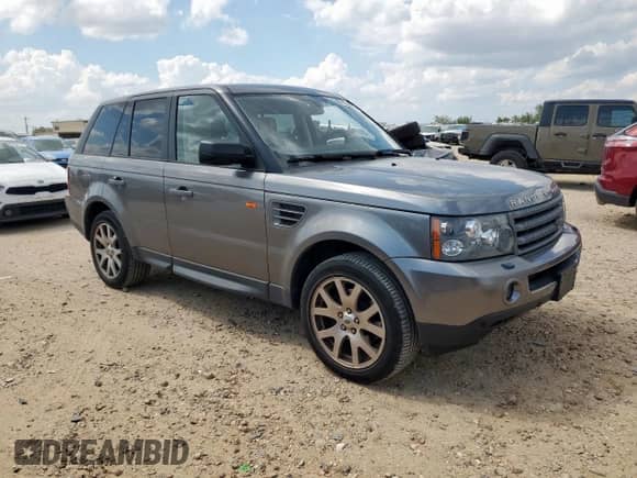 2008 Land Rover Range Rover Sport HSE with VIN SALSK25418A187502, listed as a Copart auction lot 70507685 with 72,725 mi miles and Salvage title. Bid and sale history available at DreamBid. Image 4.