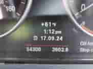 2011 BMW 5 Series 550i с VIN WBAFR9C53BC270107, выставлен на аукционе IAAI как лот 40350375 с пробегом 54 300 миль миль и . История ставок и продаж доступна на DreamBid. Изображение 15.