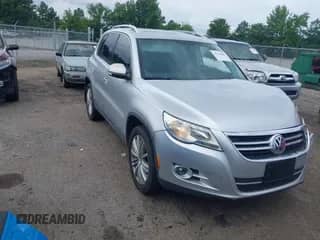 2010 Volkswagen Tiguan with VIN WVGAV9AX5AW001547, listed as a IAAI auction lot 42780280 with 88,414 mi miles and . Bid and sale history available at DreamBid. Image 1.