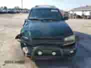 2004 Chevrolet TrailBlazer LS z VIN 1GNDT13S042204942, wystawiony jako Copart lot #84369345 z przebiegiem 227 374 mil mil oraz Szkoda całkowita • Salvage title. Historia ofert i sprzedaży dostępna na DreamBid. Obrazek 5.