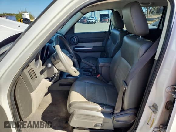 2008 Dodge Nitro SLT with VIN 1D8GT58K78W216835, listed as a Copart auction lot 82116015 with 220,438 mi miles and Salvage title. Bid and sale history available at DreamBid. Image 7.