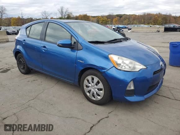 2013 Toyota Prius Two с VIN JTDKDTB32D1050744, выставлен на аукционе Copart как лот 82761805 с пробегом 165 607 миль миль и Чистый • Clean title. История ставок и продаж доступна на DreamBid. Изображение 4.