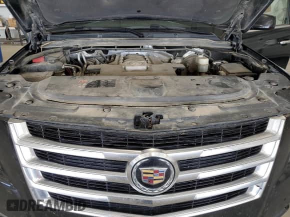 2015 Cadillac Escalade ESV Luxury с VIN 1GYS4HKJ8FR189531, выставлен на аукционе Copart как лот 68266815 с пробегом 249 936 миль миль и Чистый • Clean title. История ставок и продаж доступна на DreamBid. Изображение 12.