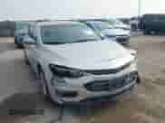 2016 Chevrolet Malibu LT z VIN 1G1ZE5ST8GF321264, wystawiony jako IAAI lot #43087716 z przebiegiem 144 293 mil mil oraz . Historia ofert i sprzedaży dostępna na DreamBid. Obrazek 1.