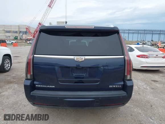 2018 Cadillac Escalade Platinum with VIN 1GYS4DKJ9JR138945, listed as a IAAI auction lot 42457697 with 72,646 mi miles and . Bid and sale history available at DreamBid. Image 16.