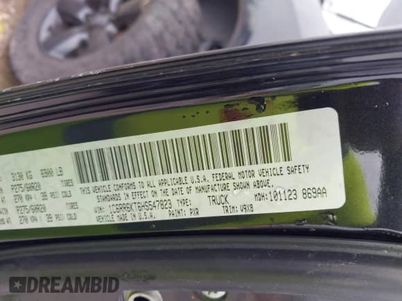 2017 Ram 1500 Express z VIN 1C6RR6KT6HS547823, wystawiony jako IAAI lot #42717862 z przebiegiem 220 236 mil mil oraz . Historia ofert i sprzedaży dostępna na DreamBid. Obrazek 9.