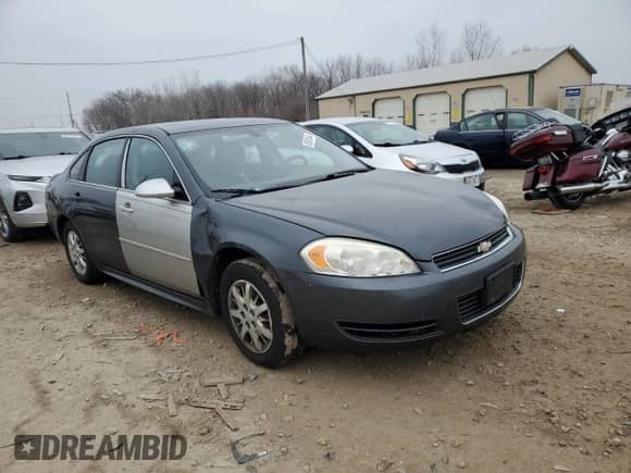 2011 Chevrolet Impala Police Police с VIN 2G1WD5EM3B1289799, выставлен на аукционе Copart как лот 85801544 с пробегом 246 075 миль миль и Списание • Salvage title. История ставок и продаж доступна на DreamBid. Изображение 4.