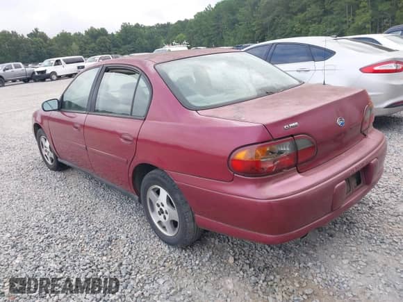 2004 Chevrolet Malibu Classic with VIN 1G1ND52F14M702019, listed as a IAAI auction lot 42762870 with 198,094 mi miles and . Bid and sale history available at DreamBid. Image 3.