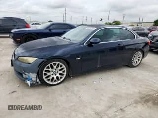 2007 BMW 3 Series 328i z VIN WBAWL13517PX16788, wystawiony jako Copart lot #60724765 z przebiegiem 192 841 mil mil oraz Szkoda całkowita • Salvage title. Historia ofert i sprzedaży dostępna na DreamBid. Obrazek 1.