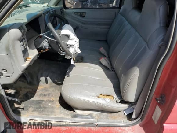 1995 Chevrolet S-10 с VIN 1GCCS14Z5S8211561, выставлен на аукционе Copart как лот 64116905 с пробегом 61 857 миль миль и Списание • Salvage title. История ставок и продаж доступна на DreamBid. Изображение 7.