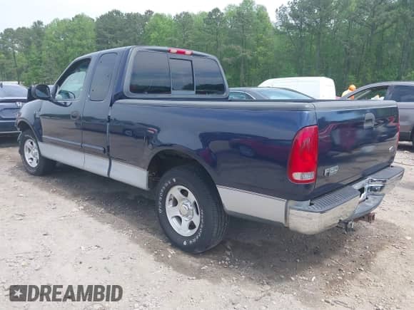 2004 Ford F-150 XL with VIN 2FTRX17W04CA70759, listed as a IAAI auction lot 39207158 with 287,864 mi miles and . Bid and sale history available at DreamBid. Image 3.
