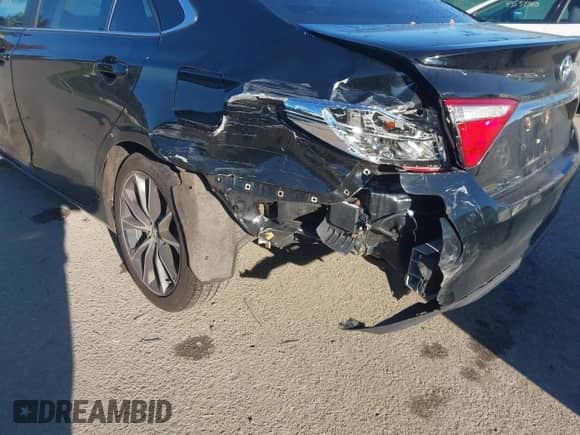 2017 Toyota Camry XLE с VIN 4T1BF1FK1HU671215, выставлен на аукционе IAAI как лот 43554451 с пробегом 161 233 миль миль и . История ставок и продаж доступна на DreamBid. Изображение 12.