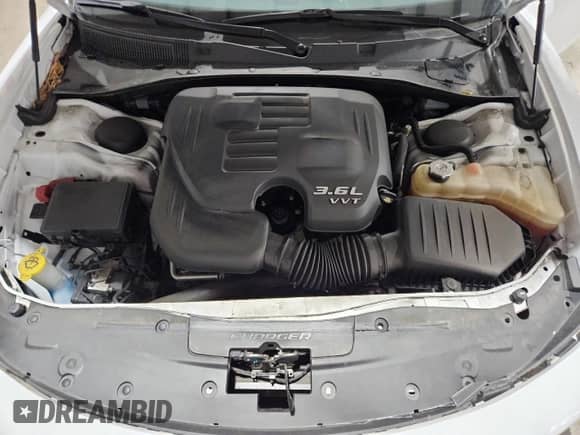 2023 Dodge Charger SXT z VIN 2C3CDXBGXPH531138, wystawiony jako Copart lot #89539375 z przebiegiem 59 096 mil mil oraz Szkoda całkowita • Salvage title. Historia ofert i sprzedaży dostępna na DreamBid. Obrazek 11.