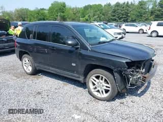2011 Jeep Compass Limited с VIN 1J4NF5FB2BD165306, выставлен на аукционе IAAI как лот 42457071 с пробегом 131 407 миль миль и . История ставок и продаж доступна на DreamBid. Изображение 1.