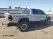 2022 Ram 1500 TRX с VIN 1C6SRFU98NN289429, выставлен на аукционе Copart как лот 71150095 с пробегом 30 411 миль миль и Списание • Salvage title. История ставок и продаж доступна на DreamBid. Изображение 3.