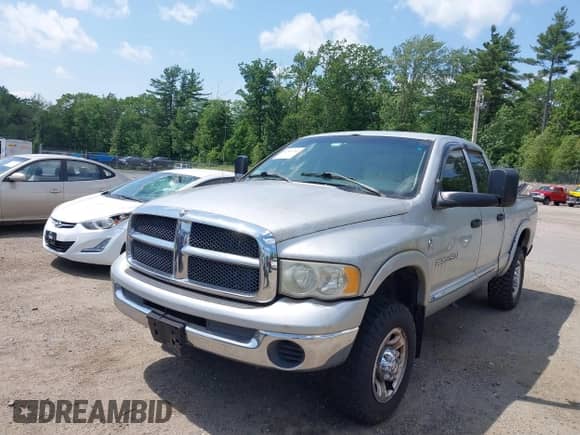 2003 Dodge 2500 ST с VIN 3D7KU28623G796452, выставлен на аукционе IAAI как лот 42561240 с пробегом 274 520 миль миль и . История ставок и продаж доступна на DreamBid. Изображение 18.
