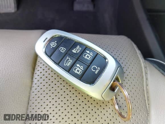 2023 Hyundai Santa Fe Limited with VIN 5NMS44AL0PH633816, listed as a IAAI auction lot 43324554 with 31,271 mi miles and . Bid and sale history available at DreamBid. Image 11.