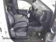 2014 Chevrolet Silverado 1500 Work Truck z VIN 1GCVKPEH7EZ230726, wystawiony jako IAAI lot #41249528 z przebiegiem 184 868 mil mil oraz . Historia ofert i sprzedaży dostępna na DreamBid. Obrazek 5.