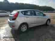 2013 Hyundai Accent GS z VIN KMHCT5AE4DU100415, wystawiony jako Copart lot #63779775 z przebiegiem 102 727 mil mil oraz Szkoda całkowita • Salvage title. Historia ofert i sprzedaży dostępna na DreamBid. Obrazek 3.