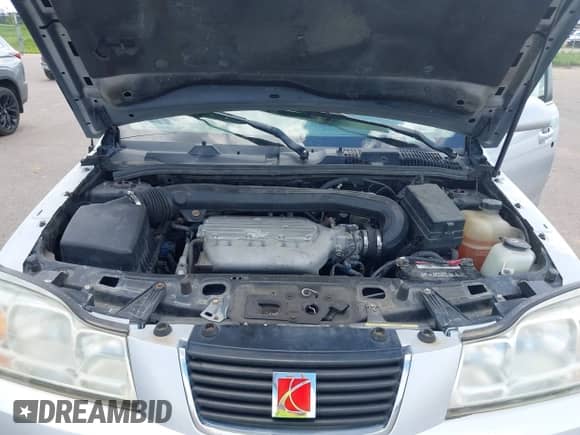 2006 Saturn VUE with VIN 5GZCZ63476S850773, listed as a IAAI auction lot 43008933 with 265,703 mi miles and . Bid and sale history available at DreamBid. Image 10.