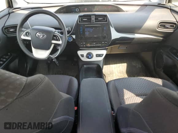 2018 Toyota Prius Two с VIN JTDKBRFU1J3070916, выставлен на аукционе Copart как лот 71674725 с пробегом 34 417 миль миль и Списание • Salvage title. История ставок и продаж доступна на DreamBid. Изображение 8.