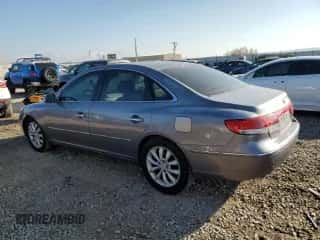 2006 Hyundai Azera SE с VIN KMHFC46F56A123232, выставлен на аукционе Copart как лот 88720625 с пробегом 170 833 миль миль и Списание • Salvage title. История ставок и продаж доступна на DreamBid. Изображение 2.