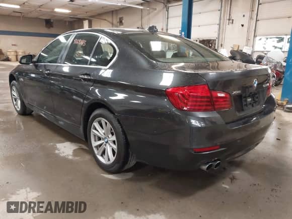 2016 BMW 5 Series 528i xDrive с VIN WBA5A7C57GG147949, выставлен на аукционе IAAI как лот 42690183 с пробегом 111 433 миль миль и . История ставок и продаж доступна на DreamBid. Изображение 3.