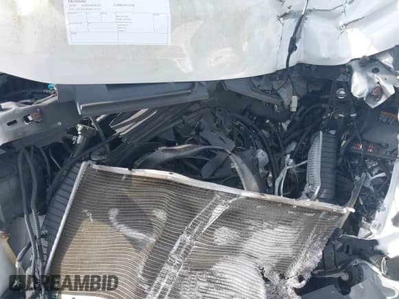 2019 Chevrolet Express Cargo z VIN 1GCWGAFP0K1351293, wystawiony jako IAAI lot #42499545 z przebiegiem Nie podano mil oraz . Historia ofert i sprzedaży dostępna na DreamBid. Obrazek 10.