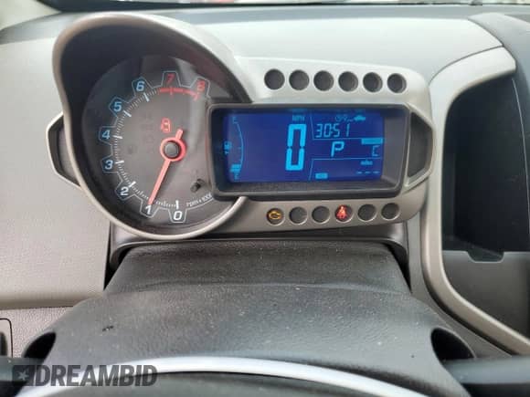 2014 Chevrolet Sonic LS with VIN 1G1JA6SG6E4161427, listed as a Copart auction lot 60411775 with Not provided miles and Salvage title. Bid and sale history available at DreamBid. Image 9.