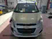 2013 Chevrolet Spark LS с VIN KL8CB6S93DC621607, выставлен на аукционе Copart как лот 81290145 с пробегом 52 139 миль миль и Списание • Salvage title. История ставок и продаж доступна на DreamBid. Изображение 5.