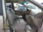 2008 Toyota Sienna XLE z VIN 5TDBK22C48S014479, wystawiony jako IAAI lot #41800059 z przebiegiem 154 958 mil mil oraz . Historia ofert i sprzedaży dostępna na DreamBid. Obrazek 5.