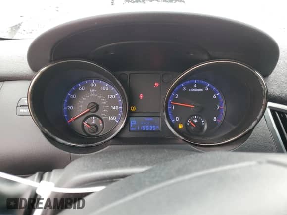 2012 Hyundai Genesis Coupe R-Spec с VIN KMHHT6KD7CU073999, выставлен на аукционе Copart как лот 50074695 с пробегом 115 935 миль миль и Списание • Salvage title. История ставок и продаж доступна на DreamBid. Изображение 9.