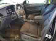 2016 Hyundai Tucson Limited z VIN KM8J33A21GU182142, wystawiony jako Copart lot #82500965 z przebiegiem 206 943 mil mil oraz Czysty tytuł • Clean title. Historia ofert i sprzedaży dostępna na DreamBid. Obrazek 7.