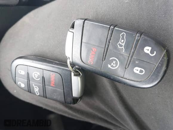 2020 Jeep Grand Cherokee Trailhawk with VIN 1C4RJFLG0LC135630, listed as a IAAI auction lot 43254756 with 46,389 mi miles and . Bid and sale history available at DreamBid. Image 11.