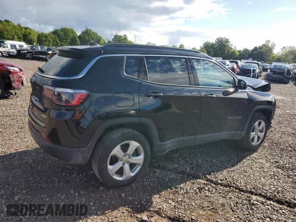 2021 Jeep Compass Latitude with VIN 3C4NJDBB7MT550913, listed as a Copart auction lot 69798575 with 56,228 mi miles and Salvage title. Bid and sale history available at DreamBid. Image 3.