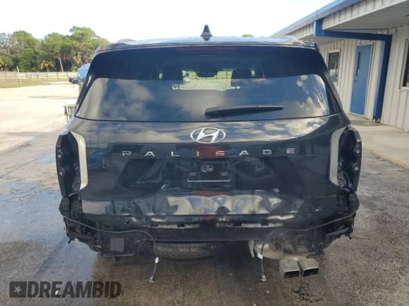 2024 Hyundai Palisade Limited with VIN KM8R54GE7RU681972, listed as a Copart auction lot 86835595 with 45,573 mi miles and Clean title. Bid and sale history available at DreamBid. Image 6.