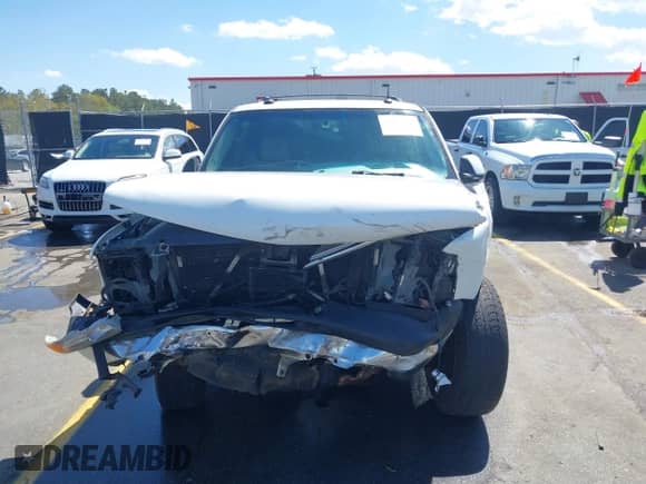 2003 Chevrolet Tahoe Z71 with VIN 1GNEK13Z13R284116, listed as a IAAI auction lot 41890031 with 475,432 mi miles and . Bid and sale history available at DreamBid. Image 12.