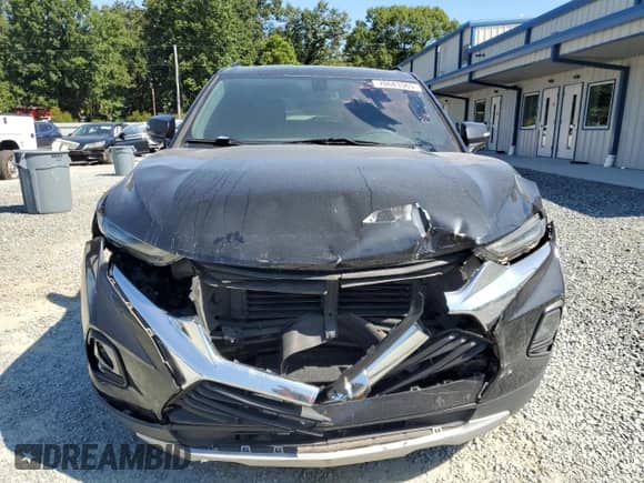 2019 Chevrolet Blazer z VIN 3GNKBBRA4KS683513, wystawiony jako Copart lot #70683365 z przebiegiem 42 685 mil mil oraz Szkoda całkowita • Salvage title. Historia ofert i sprzedaży dostępna na DreamBid. Obrazek 5.
