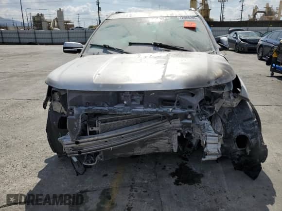 2019 Ford Explorer Limited z VIN 1FM5K7F83KGB11671, wystawiony jako Copart lot #72086205 z przebiegiem Nie podano mil oraz Szkoda całkowita • Salvage title. Historia ofert i sprzedaży dostępna na DreamBid. Obrazek 5.