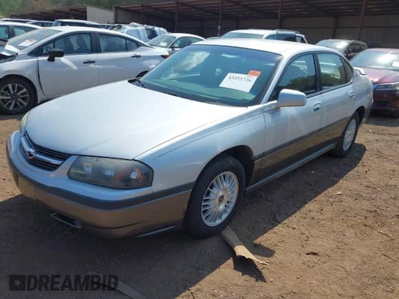 2000 Chevrolet Impala z VIN 2G1WF55K3Y9180651, wystawiony jako IAAI lot #43255736 z przebiegiem 133 210 mil mil oraz . Historia ofert i sprzedaży dostępna na DreamBid. Obrazek 2.